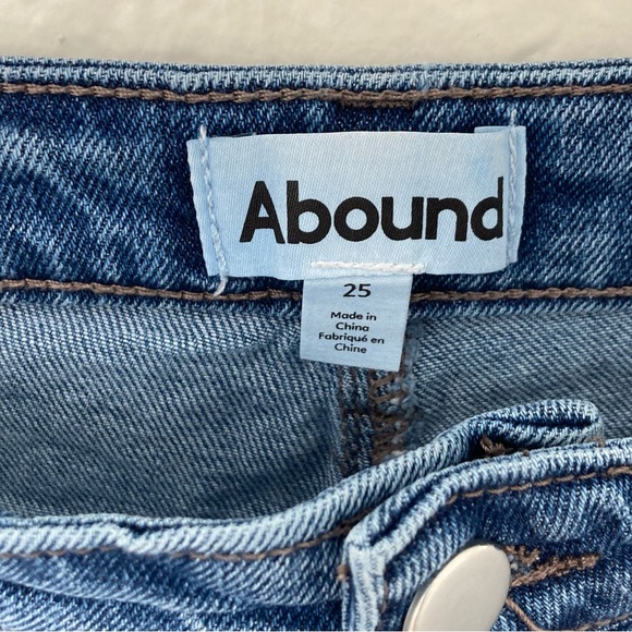 Abound High Waisted Mom Jeans with Button Fly, Size 25 - Picture 4 of 4